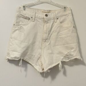 Levi's High-Waisted Mom Jean Shorts Women’s Sz 29 White Raw Hem Distressed